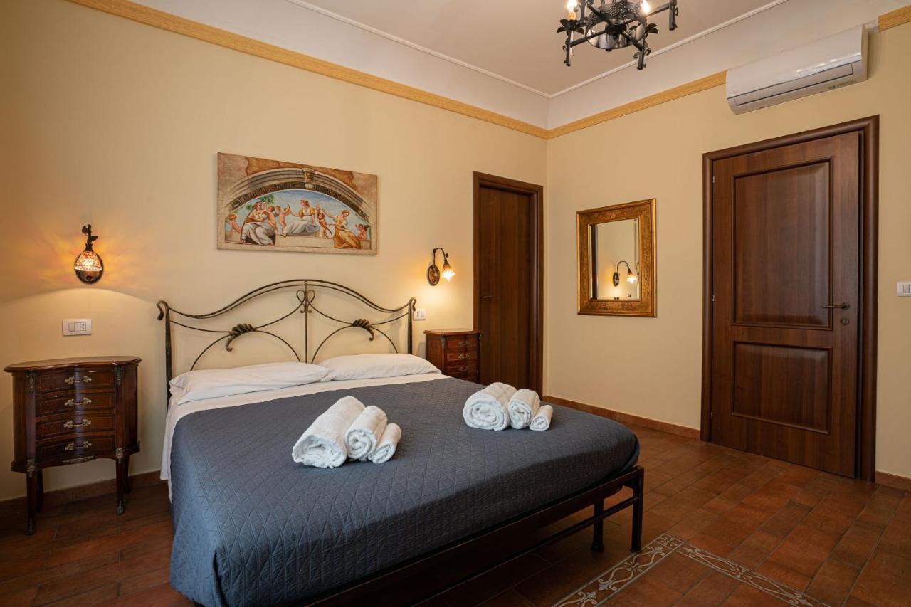 Ares Rooms Ortigia Syrakusa Exteriör bild