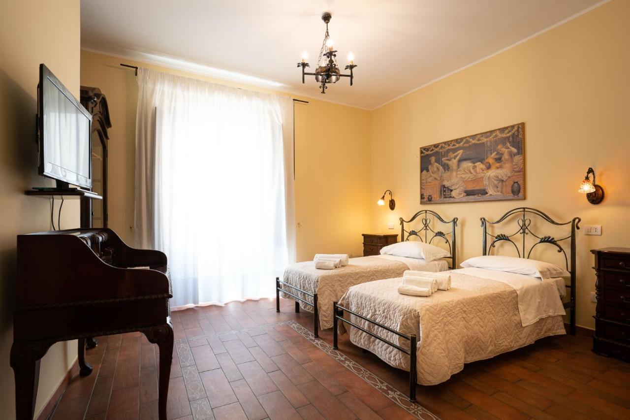 Ares Rooms Ortigia Syrakusa Exteriör bild