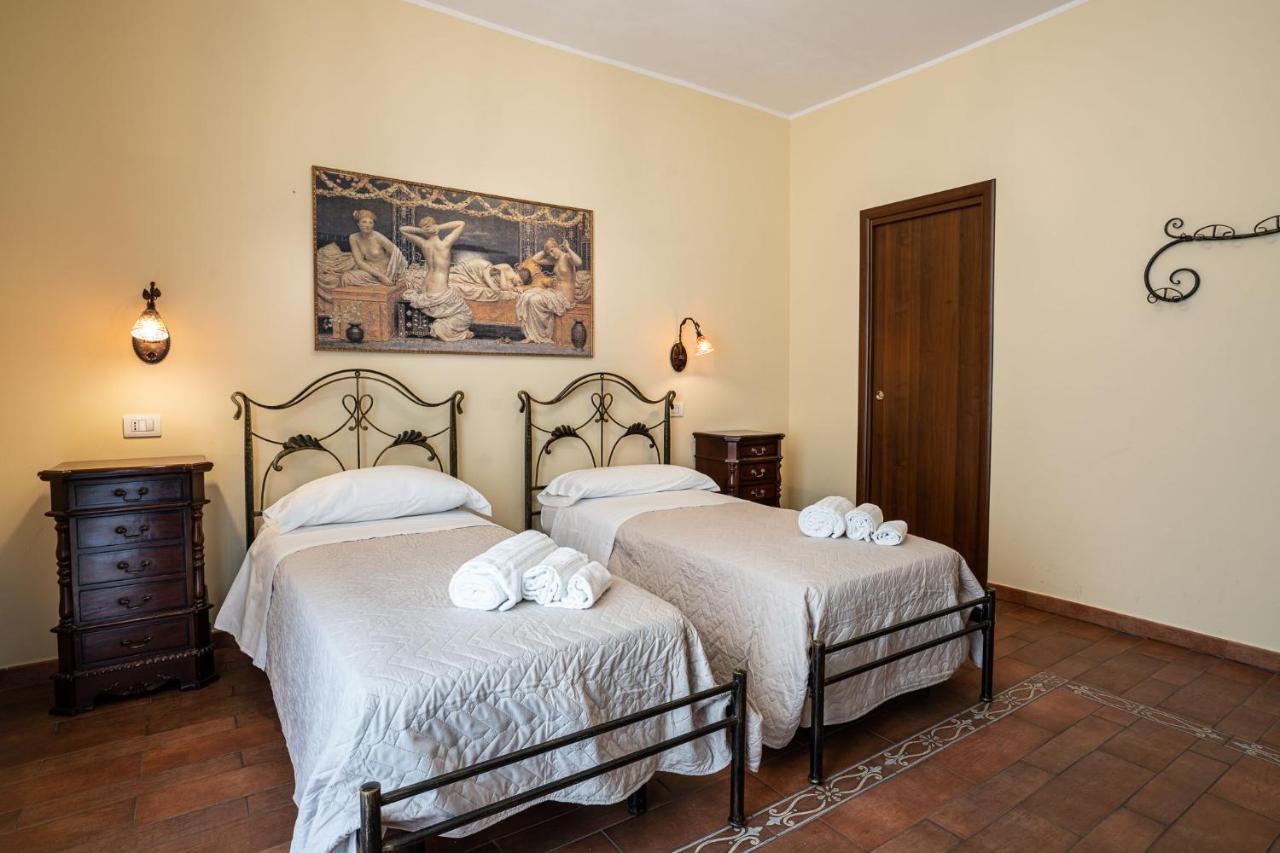 Ares Rooms Ortigia Syrakusa Exteriör bild